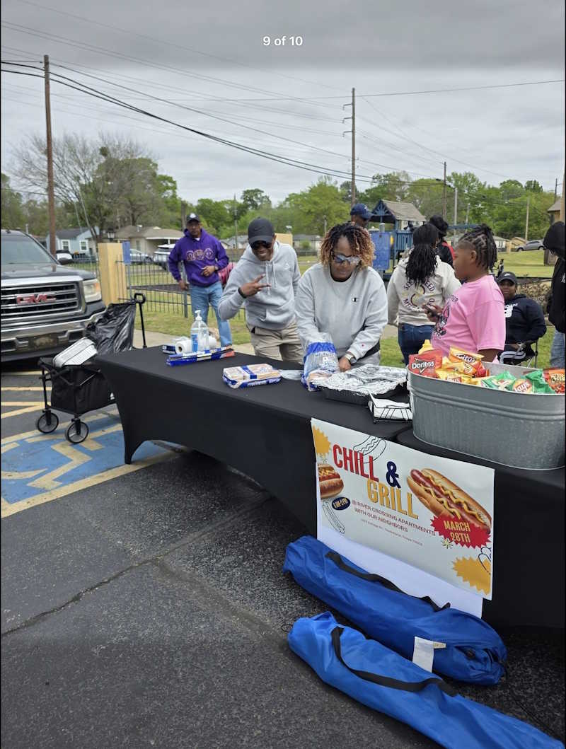 Chill & Grill Riverside Enjoying the Day!